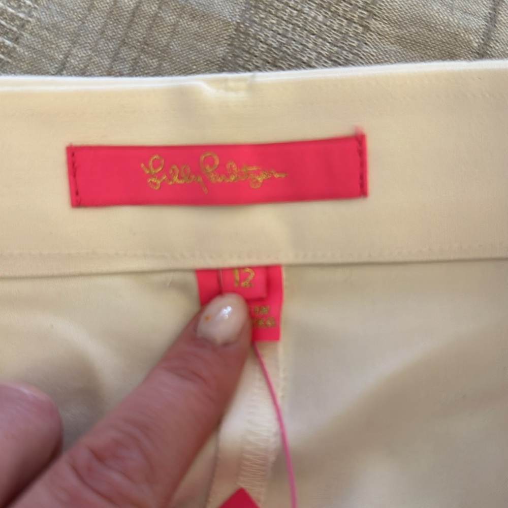 Lilly Pulitzer Buttercup High Rise Short - Picture 5 of 6